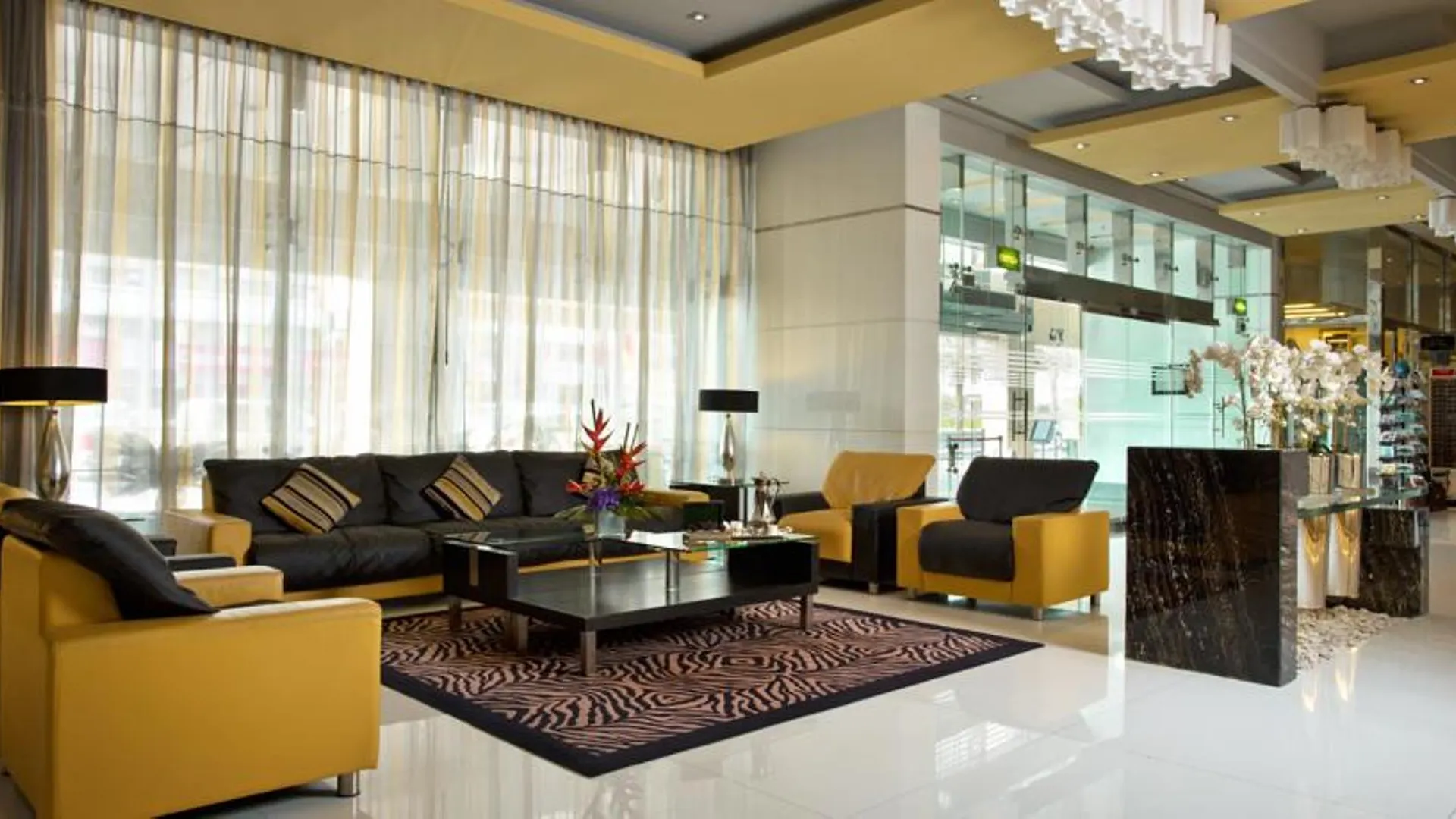 Hotel Time Grand Plaza Hotel, Dubai Airport