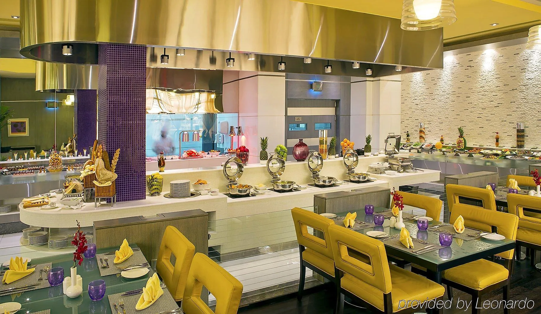 Time Grand Plaza Hotel, Dubai Airport 4*,