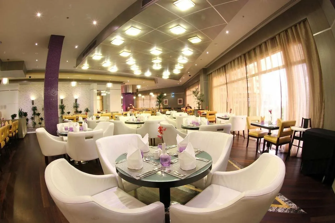 Time Grand Plaza Hotel, Dubai Airport 4*,