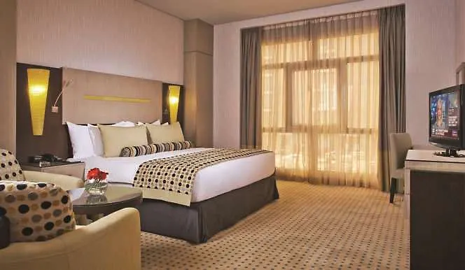 Time Grand Plaza Hotel, Dubai Airport 4*,
